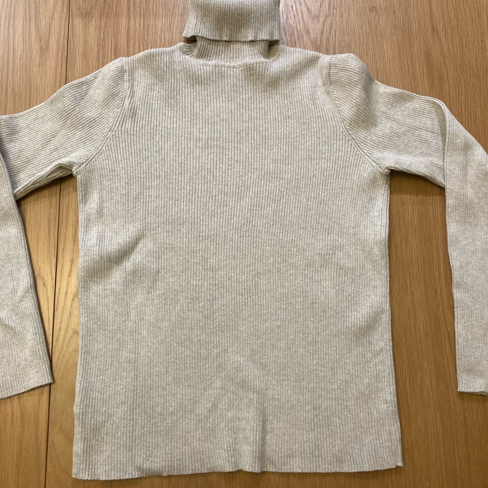 Lauren grey turtle neck sweater